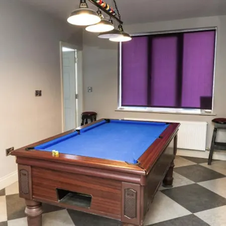 Отель Ballintemple Ньюкасл-Уэст