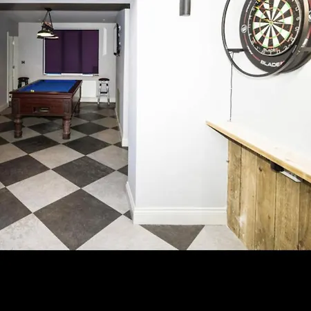 Ballintemple Отель *